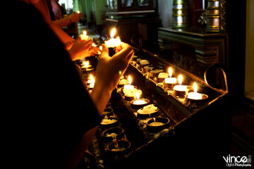 offering_a_candle_by_vhive-d3eu7h0.jpg